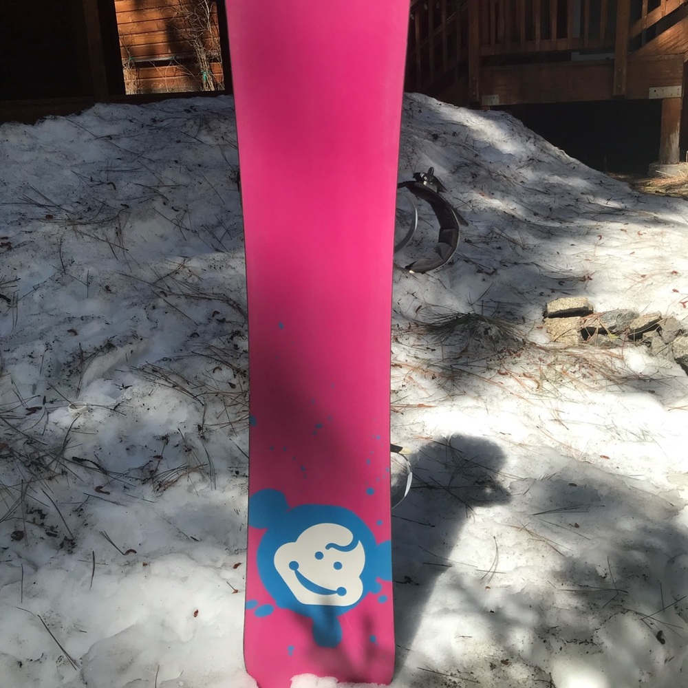 COPY - Heres a 20 yr old Jeenyus Tara Dakides board with Flow bindings, same.
